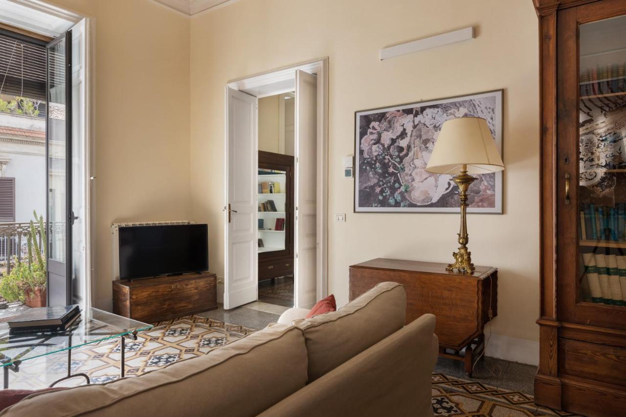 Catania City Center Historical Building Home Eksteriør billede